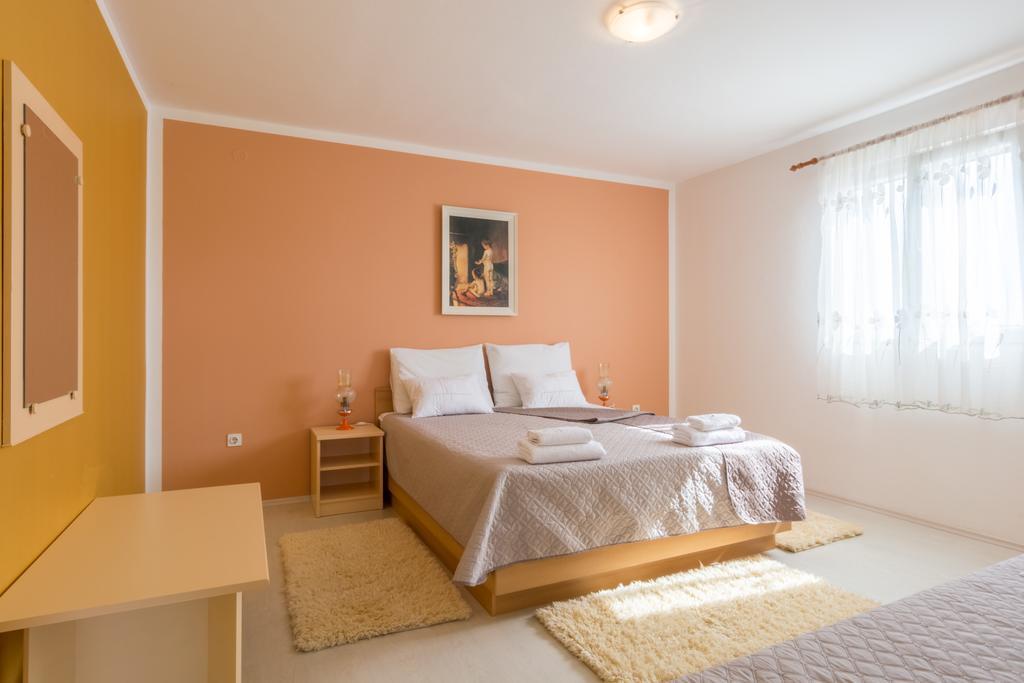 Apartment Boja Biograd Na Moru Exteriör bild